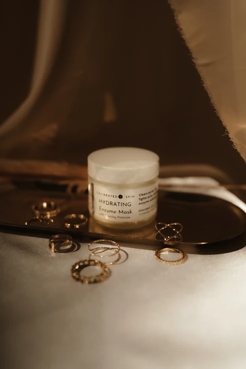 Hydrating Enzyme Face Mask (Clears clogged pores, natural exfoliant)