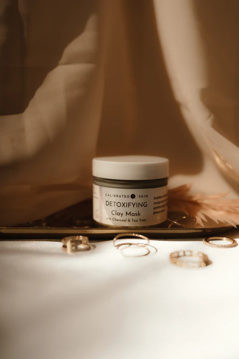 Detoxifying Charcoal Clay Mask - for congested pores / blackheads
